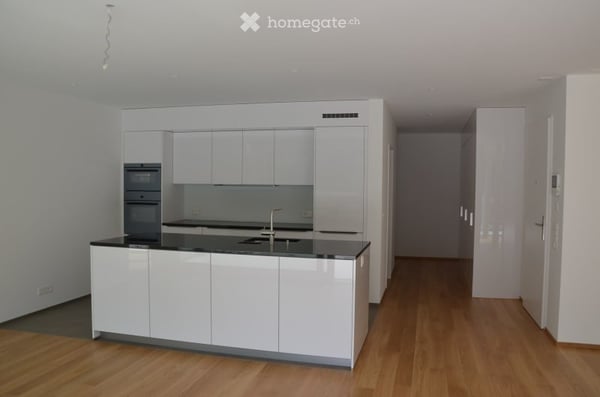 Moderne und grosszügige 4.5-Zimmerwohnung im Erdgeschoss 3
