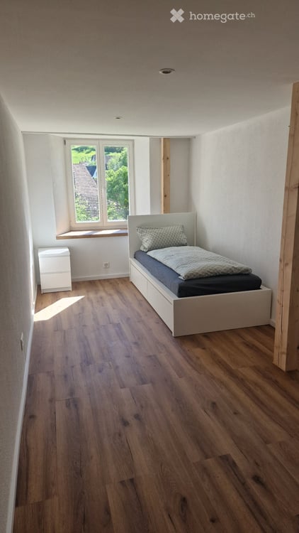 Möbliertes WG-Zimmer ab sofort verfügbar 2