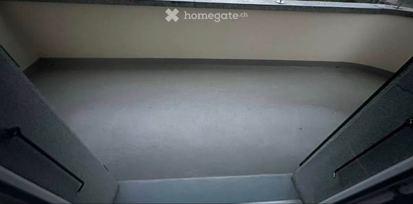 Appartement à louer 4.5 pces au rez chaussée 5