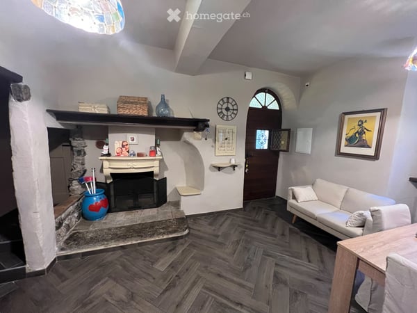 RENT TO BUY RIVA SAN VITALE CASA CON CORTE E TERRAZZA 2