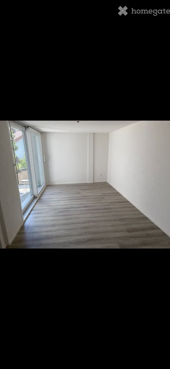 Apparemment 2,5 Pièces 2