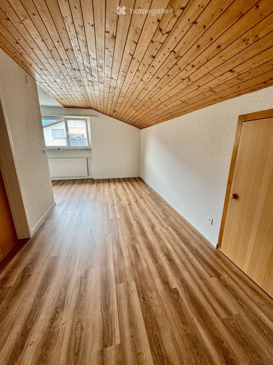 Grosszügige 3,5-Zi-Dachgeschosswohnung mit 110m2 Wohnfläche 3