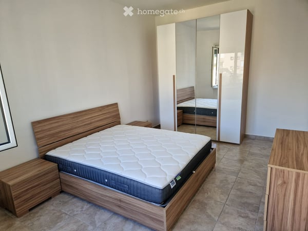 Arredato| Luminoso 2.5 centro di Chiasso| Lavatrice privata 2