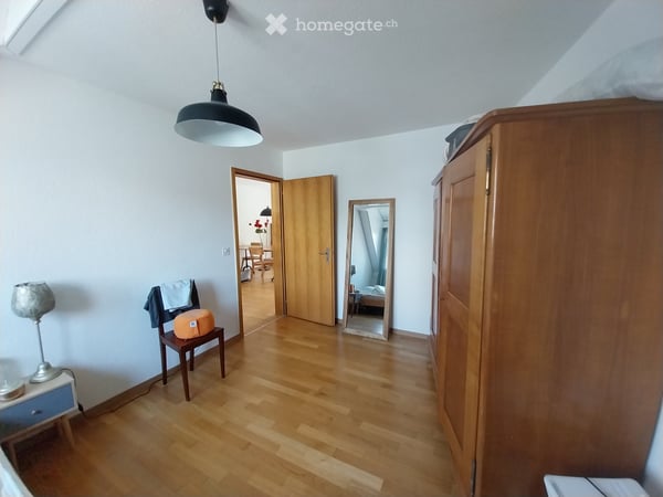 Tolle Dachwohnung in Niederuster ab 1. Oktober 2026 4