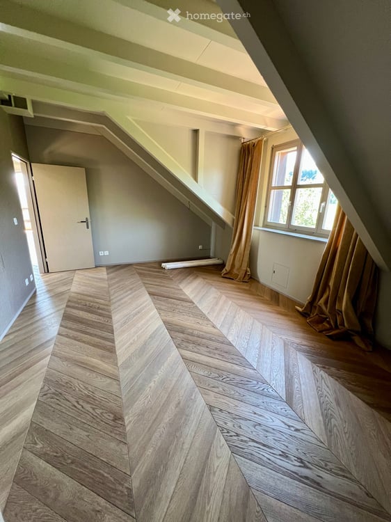 Exklusive 4.5-Zimmer-Dachwohnung in Boniswil 3