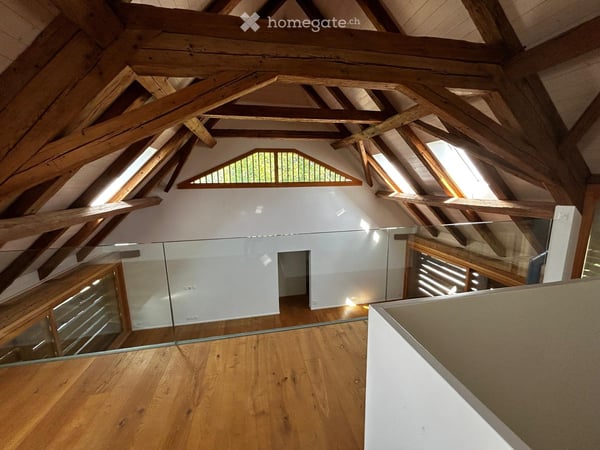 3,5 Zimmer-Wohnung mit Galerie zu vermieten 2