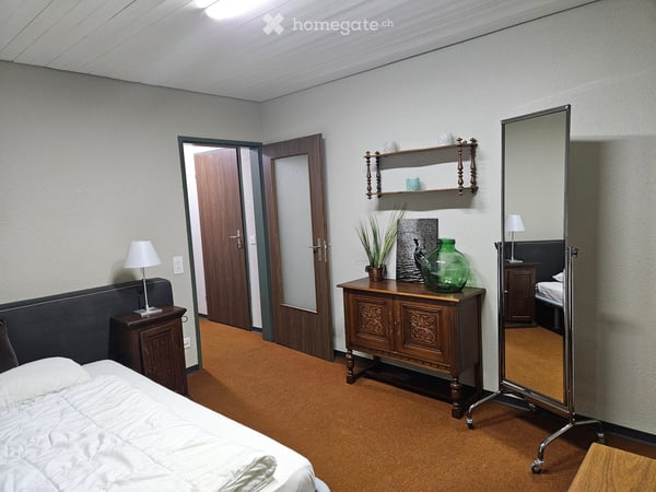 Möbliertes Zimmer in Göschenen 3
