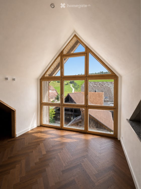 Klimatisierte Dachwohnung mit riesigem Balkon 3