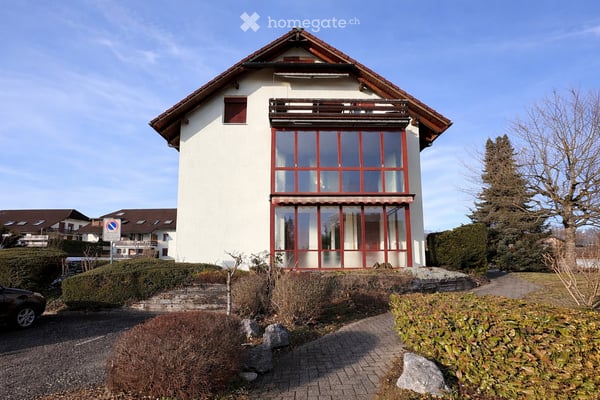 Parterrewohnung mit Wintergarten & separatem Eingang-Zuchwil 1