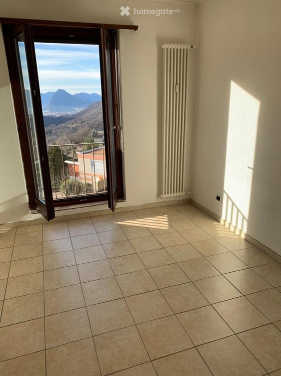 Appartamento di 2,5 locali a Lopagno 3