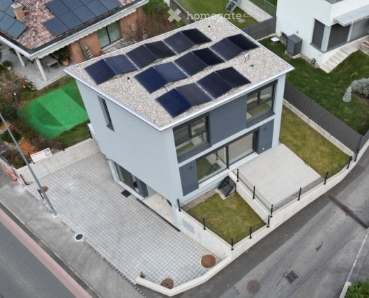 BELLA E FUNZIONALE CASA NUOVA A CLARO 1
