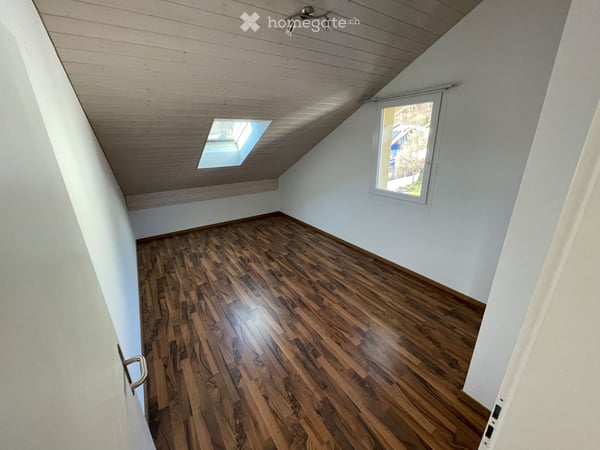 4-Zimmer-Dachwohnung in Rüegsauschachen mit schöner Aussicht 5