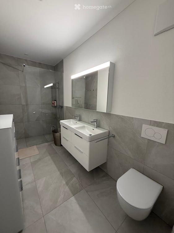 exclusive Neubau-Wohnung 5