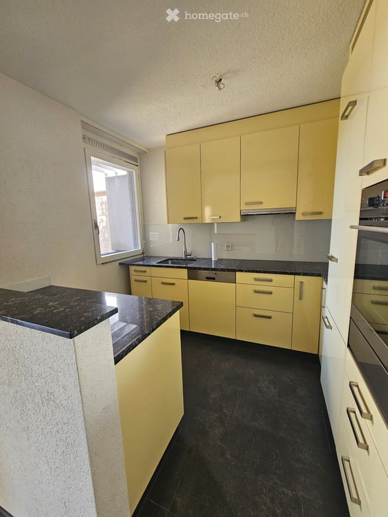Charmante Wohnung in ruhigem und zentralem Quartier 2