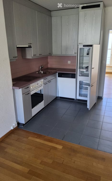 2 Zimmer Wohnung in Zürich Höngg 4