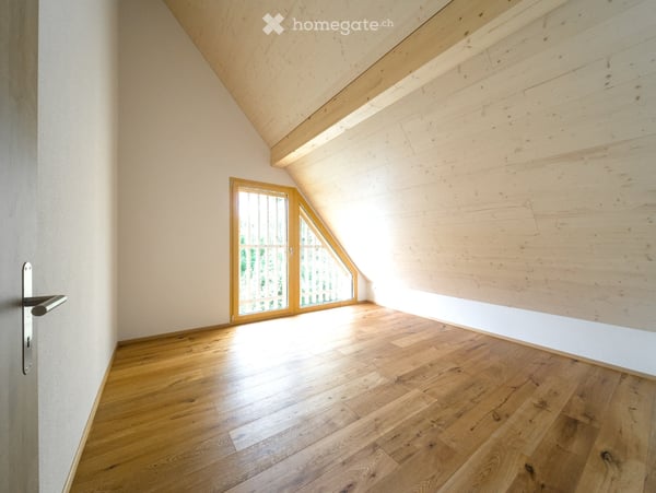 Erstverm. 5.5 Zi. Dachwh in historischen Bauernhaus Lurtigen 4