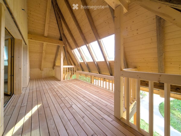 Erstverm. 5.5 Zi. Dachwh in historischen Bauernhaus Lurtigen 2