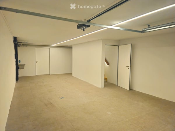 Modernes Reiheneckhaus am Stadtrand von Dietikon 4