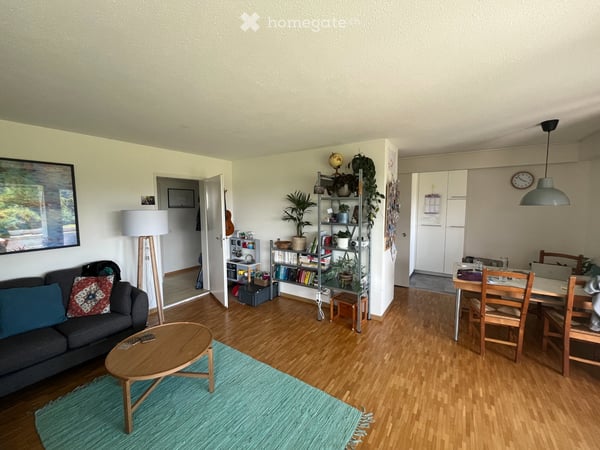 4.5-Zimmer-Whg mit Balkon und schöner Aussicht in Winterthur 2