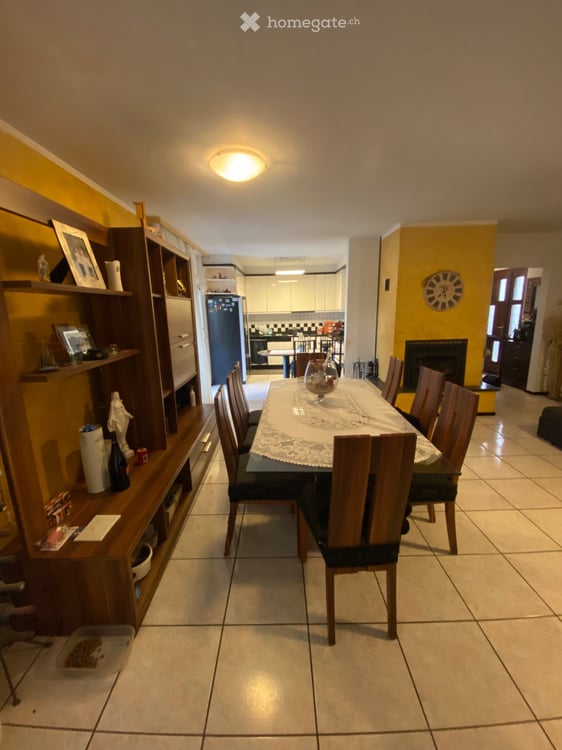Vendesi villetta di 6.5 locali con giardino 3/4 posteggi 2
