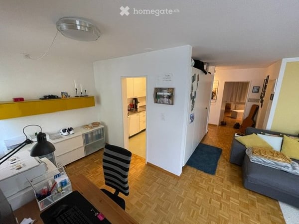wir suchen NACHMIETER für 2.5 Zi Wohnung in Widen 5