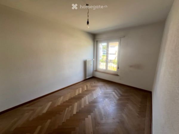 3 Zimmerwohnung bis 31/08/2926 Pauschal 990chf 2