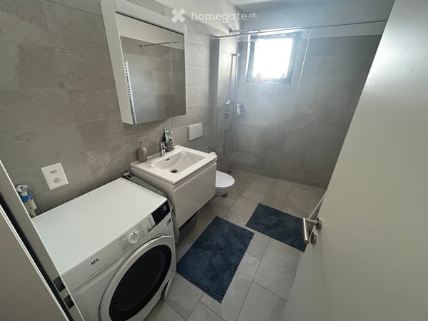 Moderno 2.5 locali a Bellinzona  Cercasi subentrante 4