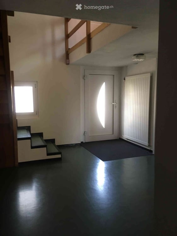120 m2   6-Zimmer-Wohnung  Engwilen per sofort 2