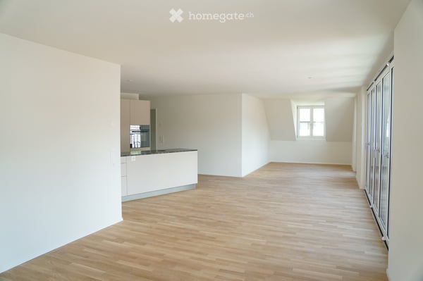 Moderne 4.5-Zimmer-Wohnung im 1. Dachgeschoss 3