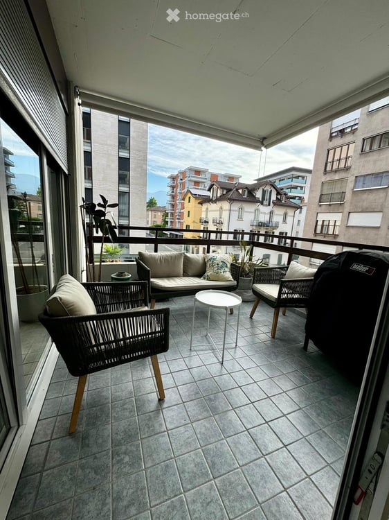 Luminoso 3.5 con balcone e posizione strategica 2