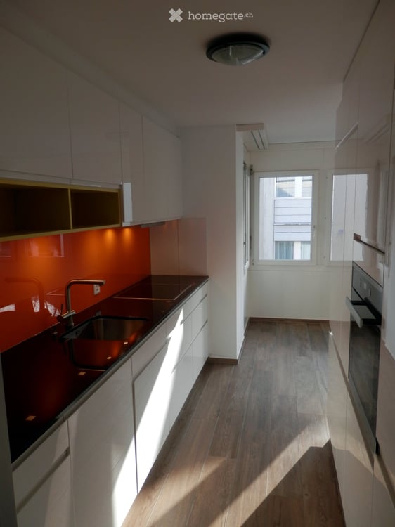 Frisch renovierte 4.5-Zi-Whg mit Balkon, Cheminée und Garage 5