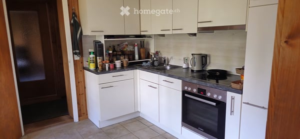 4-Zimmerwohnung zu vermieten in Beatenberg 2