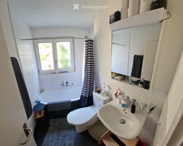 Schöne 3.5 Zimmer Wohnung zu Vermieten per 1.8 2