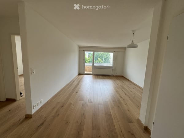 Schöne 3.5-Zimmer-Wohnung am Waldrand in Benglen 2
