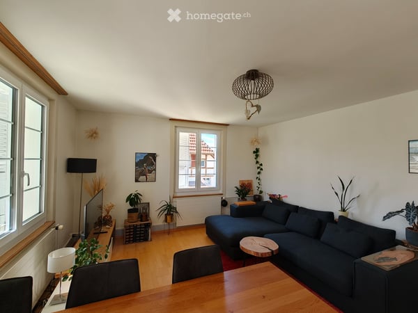 Traumhafte, möblierte 3.5-Z-Whg. in Lyss mit riesigem Garten 2