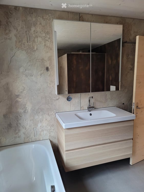 schöne Wohnung in Kandergrund 5