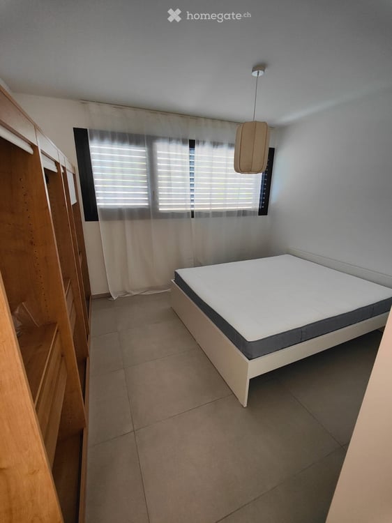 Accogliente appartamento ammobiliato di 3,5 con terrazzo 3