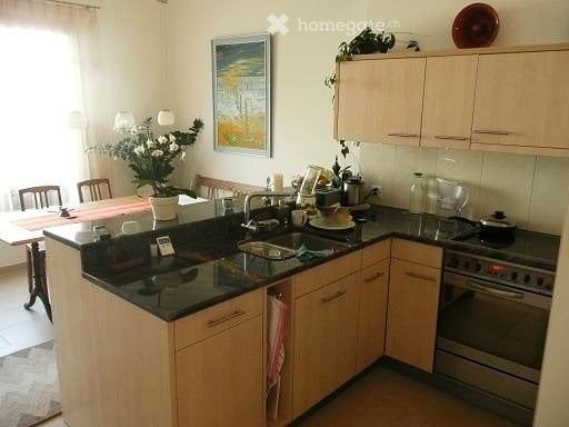 Schöne, möbelierte 1,5 Zi Wohnung mit Dusche, WC, Terrasse 3
