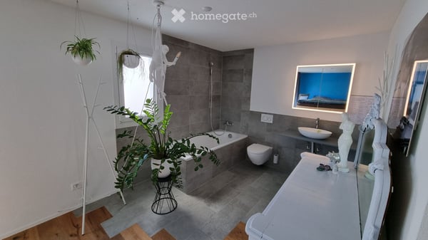 Appartement avec matériaux noble au-dessus de la moyenne 1
