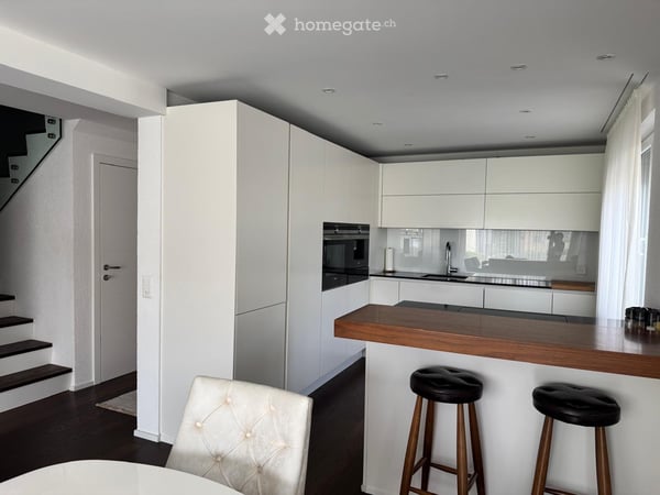 4.5 Zimmer Einfamilienhaus an ruhiger Lage zu vermieten 3