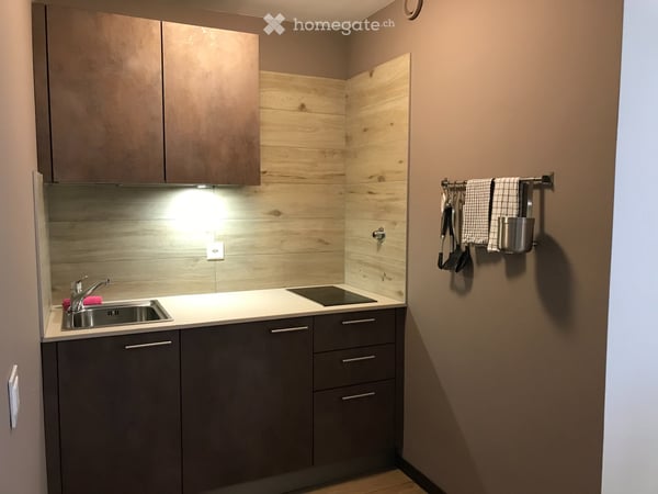 Moderno appartamento 4.5 locali con balcone a Lugano 1
