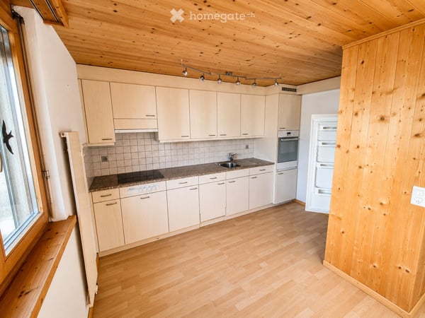 3.5-Zimmer-Wohnung in Trun, CHF 1'300. inkl. NK & Parkplatz 3