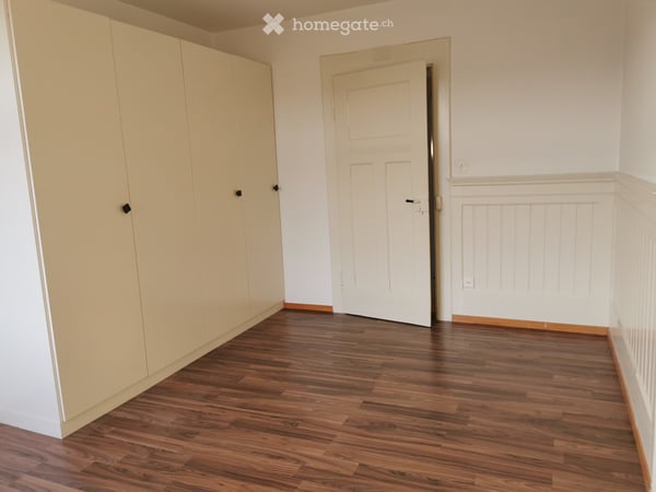 Wunderschöne, helle 6 1/2 Zi.-Wohnung 5