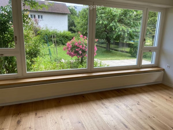 Neuwertiges 5.5Zimmer-Einfamilienhaus Gartenblick nähe Aarau 1