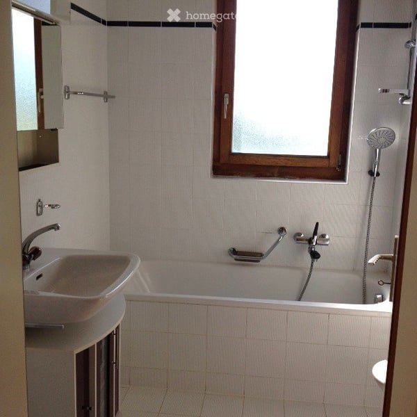 Cresciano 4.5 locali affittasi 3
