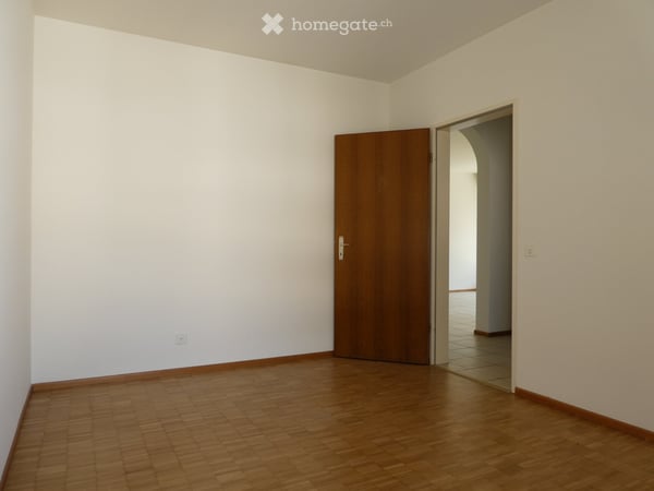 Cresciano 4.5 locali affittasi 4