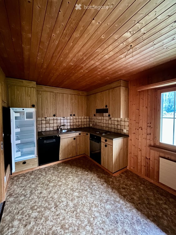 1.5-Zimmer-Ferienwohnung mit Balkon in Klosters 3