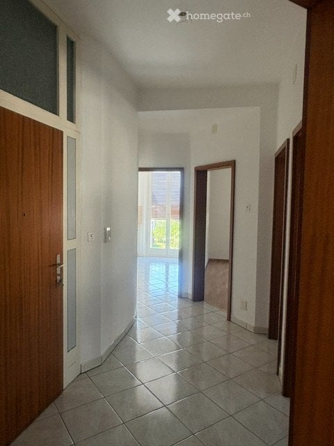 Biasca 3.5 locali con doppi servizi e balconi 1