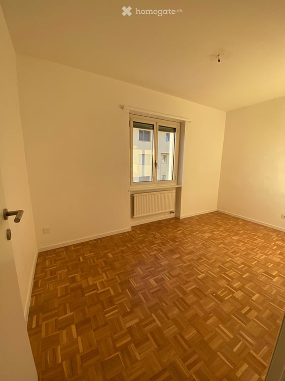 AFFITTASI A PREGASSONA 5.5 LOCALI PRIMO PIANO 2