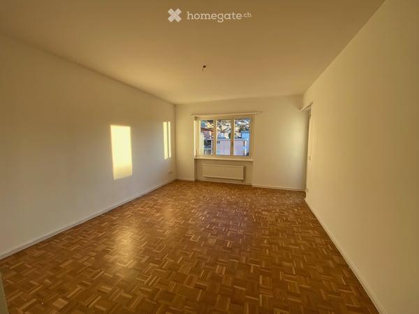 AFFITTASI A PREGASSONA 5.5 LOCALI PRIMO PIANO 1